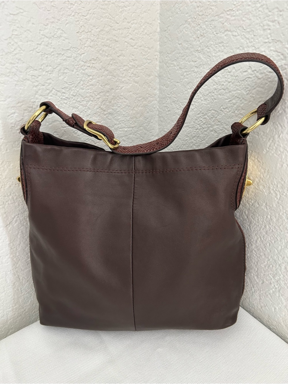 Coach Penelope F16535 Brown Leather Hobo Shoulder Bag Gold Turnlock Embossed